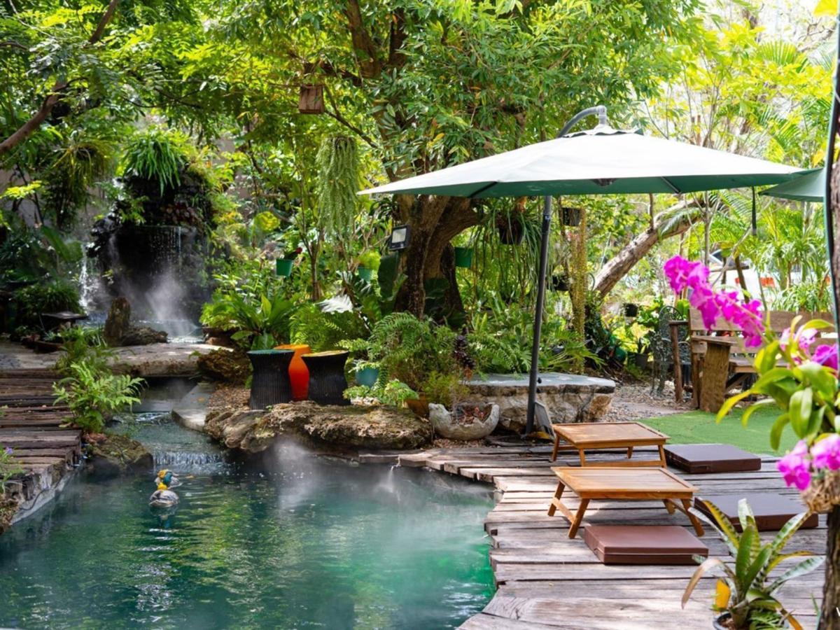 Crystal Resort Korat Накхонратчасима Экстерьер фото