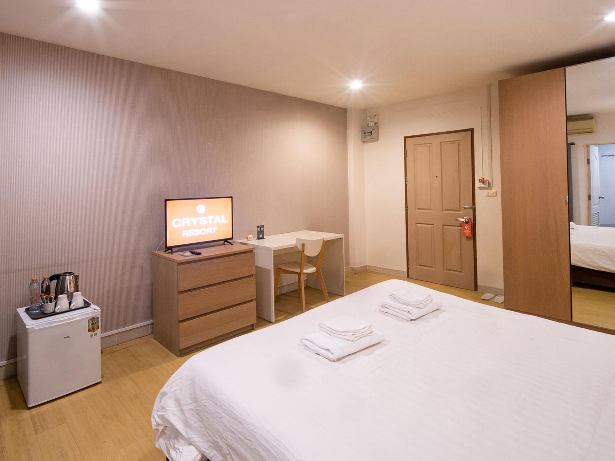 Crystal Resort Korat Накхонратчасима Экстерьер фото