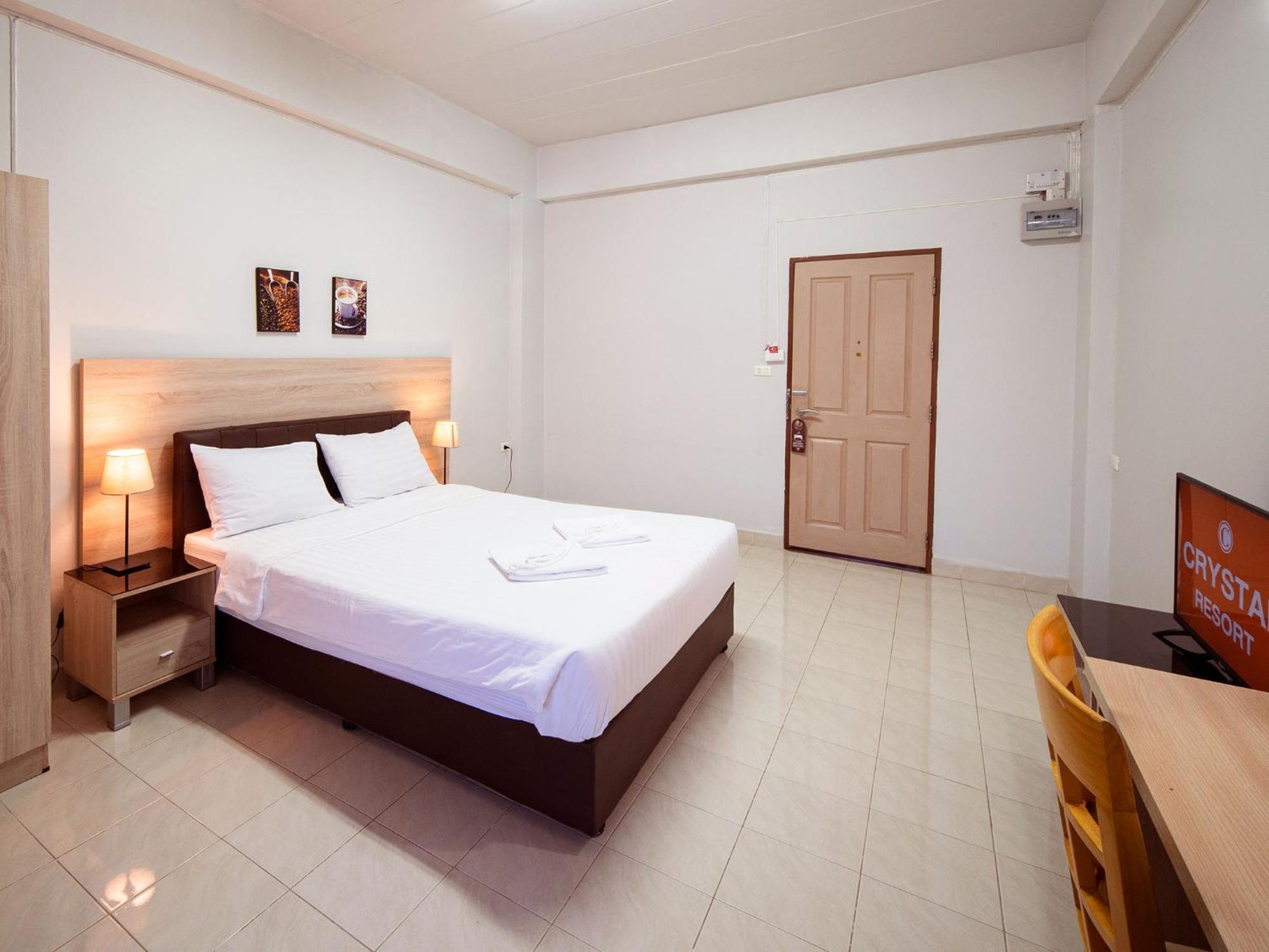 Crystal Resort Korat Накхонратчасима Экстерьер фото