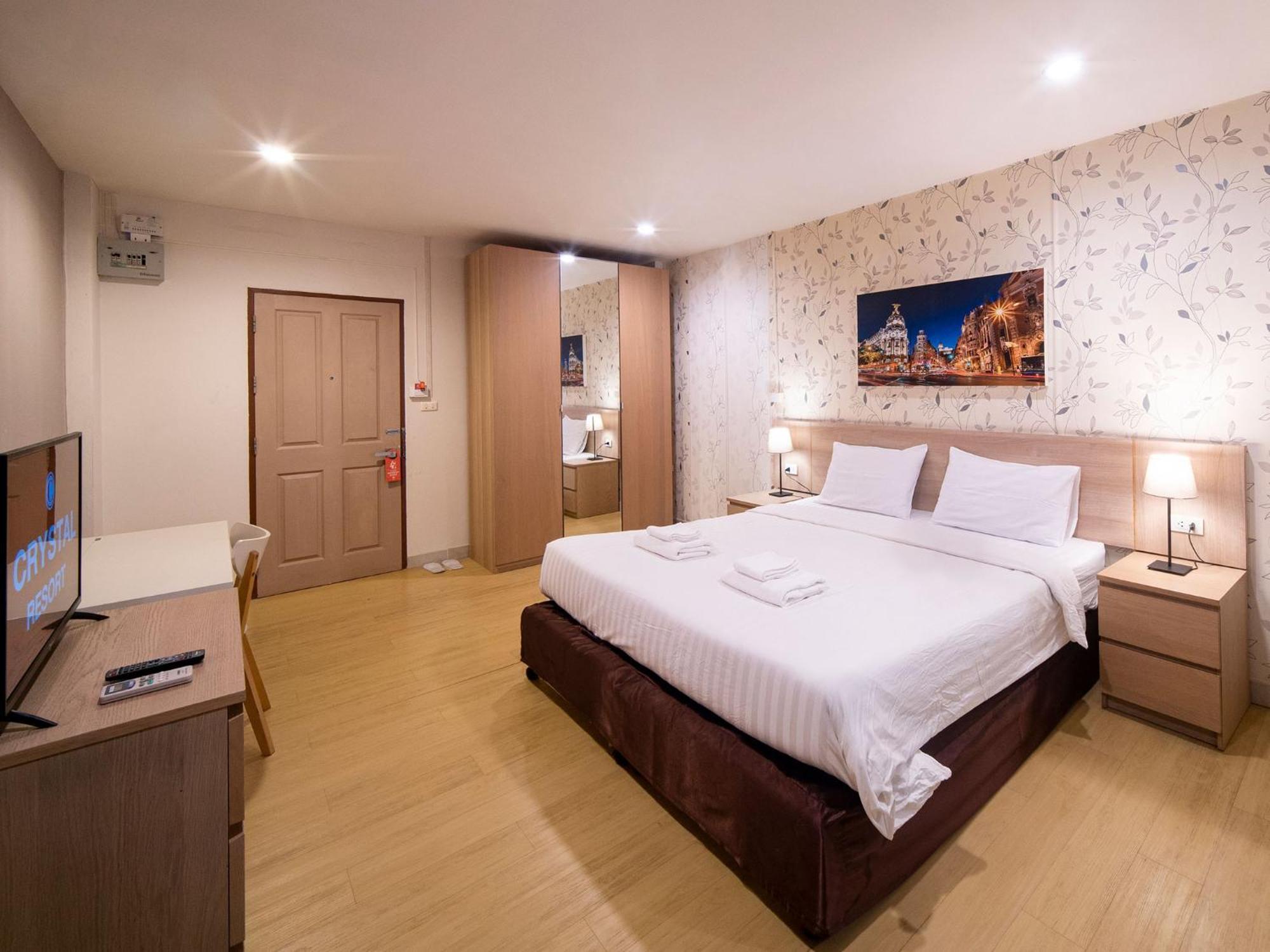Crystal Resort Korat Накхонратчасима Экстерьер фото