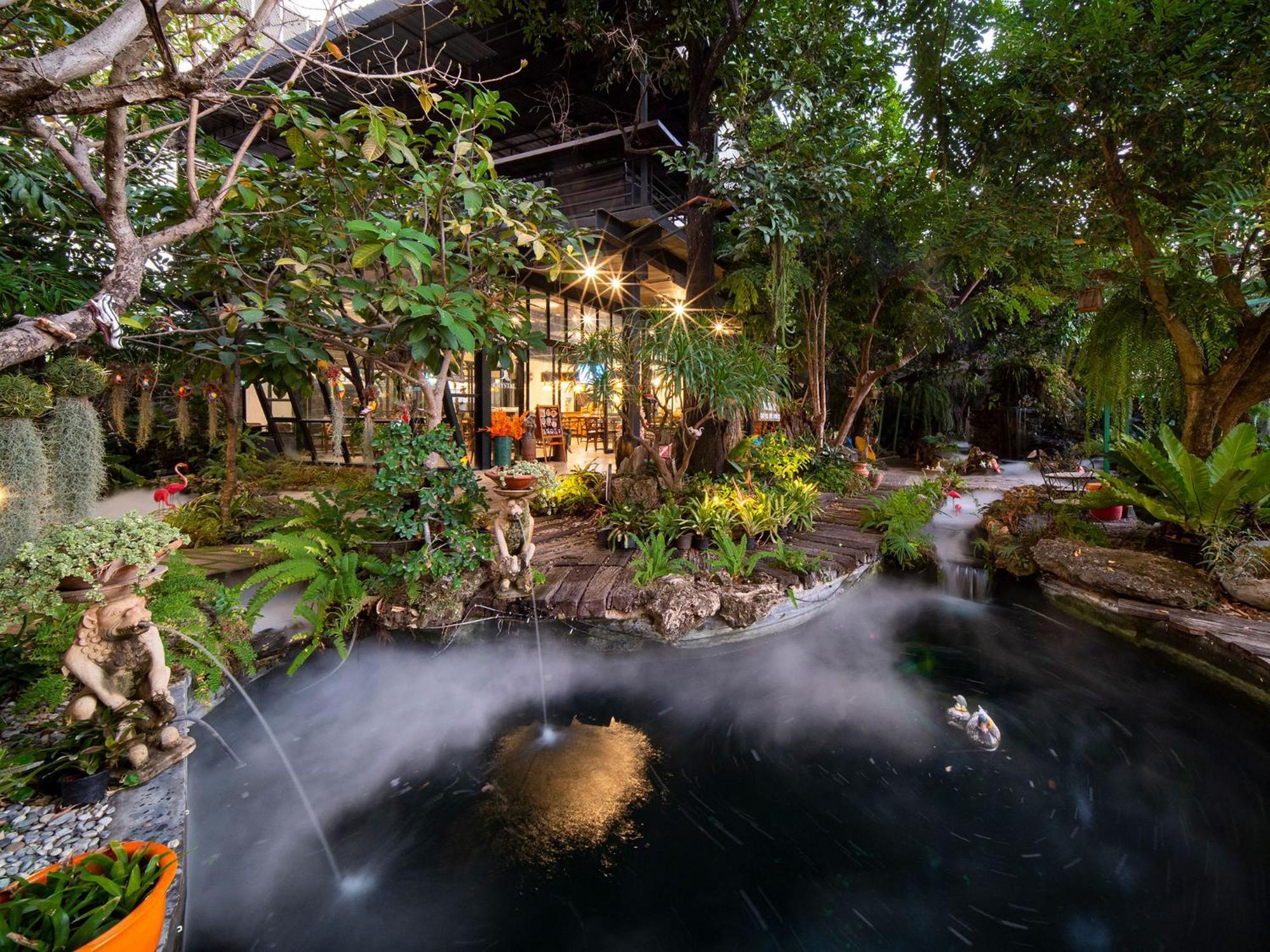 Crystal Resort Korat Накхонратчасима Экстерьер фото